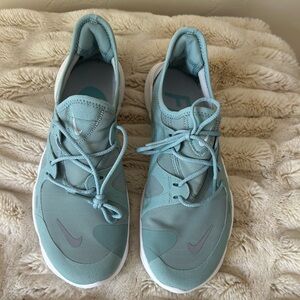 Nike Free Sky Blue Mesh Road Running Shoes NWOT